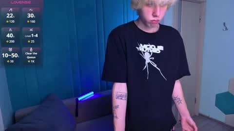 Snapshot of justinbyrd chatting on April 2026 10:05:01 AM justTEEN online show from April 2026 10:05:01 AM