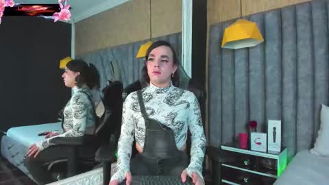 Justine online show from February 2026 05:12:02 AM