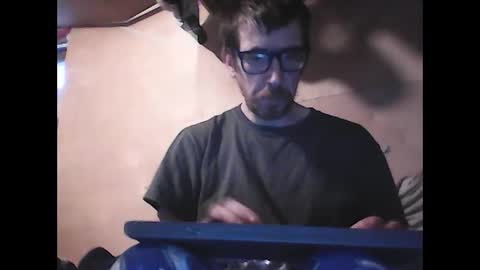 justinjerksit online show from December 2024 05:05:02 PM