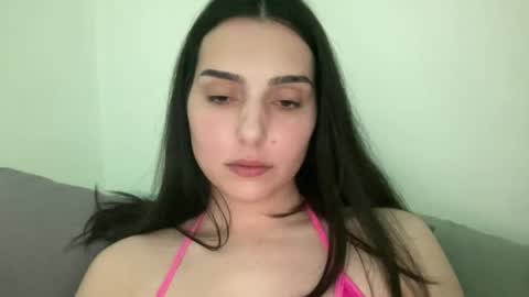 Jess online show from March 2025 06:49:01 AM