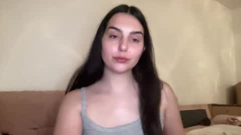 Jess online show from October 2025 05:08:02 AM