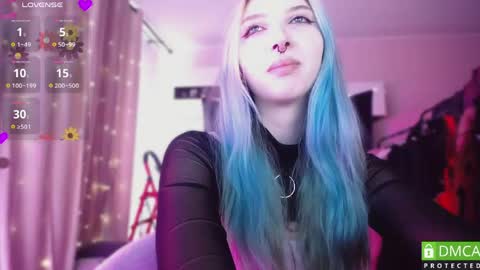 justmeowgirl online show from April 2026 06:06:01 AM