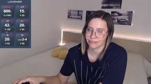 Julie online show from December 2024 05:25:01 AM