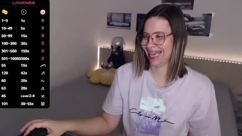 Julie online show from February 2025 05:21:01 AM