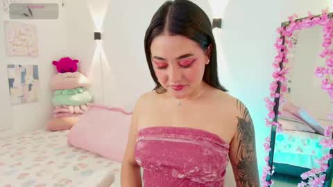 Emy online show from September 2025 02:14:01 AM