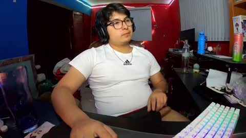 justsky117 online show from March 2025 03:01:01 AM