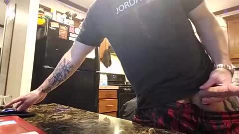 justus0624 online show from October 2025 01:36:02 AM