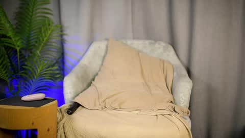 Kristina online show from April 2026 04:46:01 AM