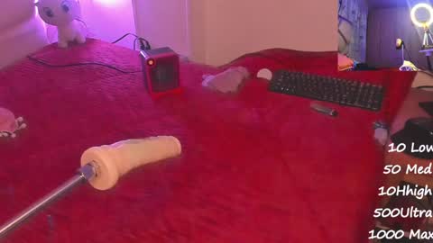 Snapshot of k4rolin chatting on December 2024 02:42:02 AM  Karolin  online show from December 2024 02:42:02 AM