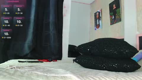 STORMI online show from November 2025 02:10:01 AM