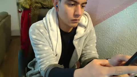 Snapshot of kael_art_d chatting on December 2024 07:21:02 PM kael_art_d online show from December 2024 07:21:02 PM