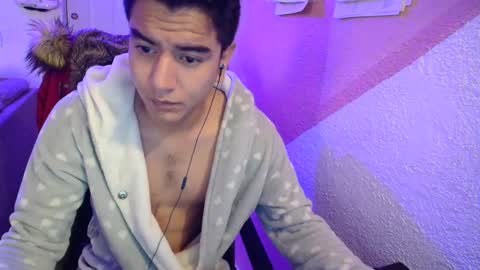 Snapshot of kael_art_d chatting on December 2024 12:34:02 PM kael_art_d online show from December 2024 12:34:02 PM