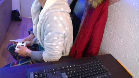 Snapshot of kael_art_d chatting on December 2024 06:05:01 PM kael_art_d online show from December 2024 06:05:01 PM