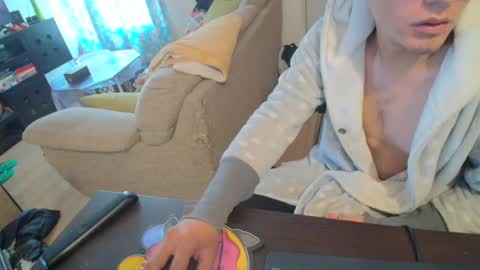 Snapshot of kael_art_d chatting on March 2025 09:09:02 PM kael_art_d online show from March 2025 09:09:02 PM