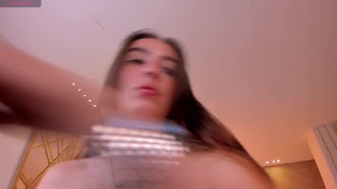 Snapshot of kaiaferreira chatting on February 2025 03:53:02 PM Kaia Ferreira online show from February 2025 03:53:02 PM