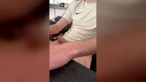 Kaidxn online show from April 2026 01:25:02 PM