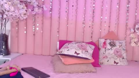 kailye Jones online show from March 2025 11:18:02 PM