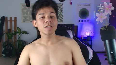 Snapshot of kain_moretti chatting on March 2026 01:42:02 AM KAIN online show from March 2026 01:42:02 AM
