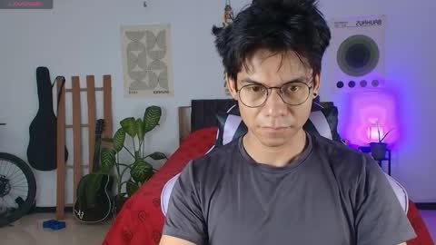 Snapshot of kain_moretti chatting on April 2026 11:39:02 AM KAIN online show from April 2026 11:39:02 AM
