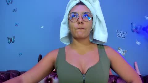 kaira_mosse_ online show from June 2026 11:45:02 AM