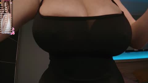 Kairafantasy online show from February 2025 06:17:02 PM