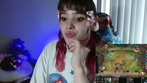 Kairi online show from January 2025 10:02:01 PM