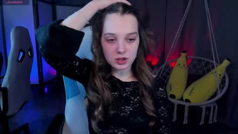 Kaisa online show from December 2025 07:09:01 PM