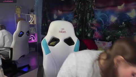 Kaisa online show from February 2026 08:40:02 AM