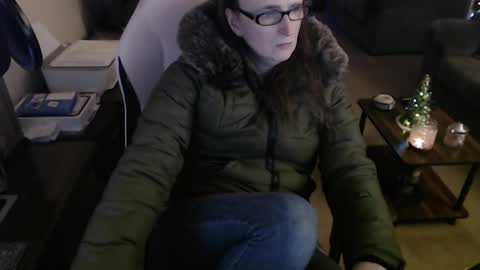 Snapshot of kait331 chatting on December 2024 01:36:02 AM Camprincess331 online show from December 2024 01:36:02 AM