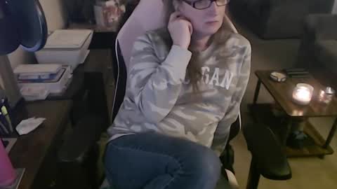 Snapshot of kait331 chatting on January 2025 01:05:02 AM Camprincess331 online show from January 2025 01:05:02 AM