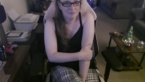 Camprincess331 online show from November 2025 02:21:01 AM