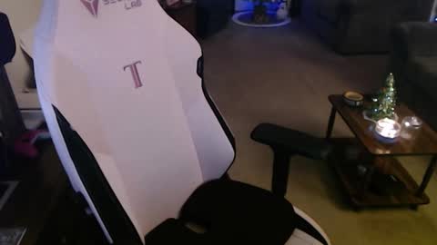 Camprincess331 online show from November 2025 02:15:02 AM