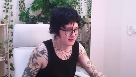 kaitonyan online show from April 2026 11:21:02 PM