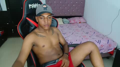 Kalaniblack1 online show from February 2025 12:15:01 AM