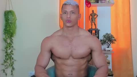 Snapshot of kale_tomson chatting on December 2024 04:04:01 PM kale thomson online show from December 2024 04:04:01 PM