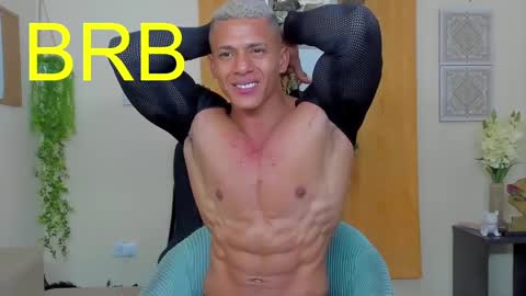 Snapshot of kale_tomson chatting on February 2025 06:07:01 PM kale thomson online show from February 2025 06:07:01 PM