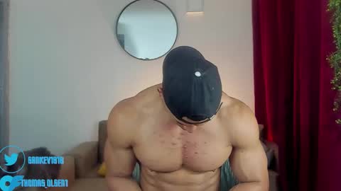 Snapshot of kale_tomson chatting on September 2025 03:41:02 AM kale thomson online show from September 2025 03:41:02 AM