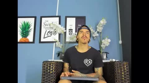 Kale online show from September 2025 11:42:01 AM