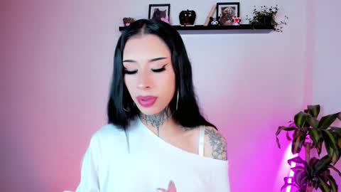 Kali Ka Please help me with your thumbs up its important   dont forget my birthday on October 26 online show from September 2025 06:11:02 PM