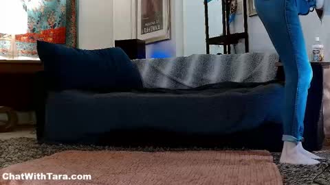 Tara Smith online show from November 2025 03:05:01 PM