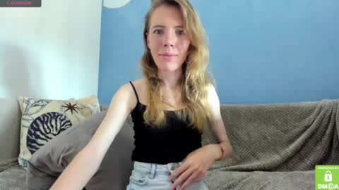 Kalisee  online show from December 2024 04:33:02 AM