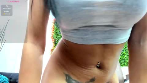 Snapshot of kally_k chatting on October 2025 04:10:02 AM Kally online show from October 2025 04:10:02 AM
