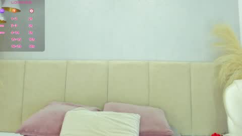 Snapshot of kami_kaze_ chatting on April 2026 07:55:02 PM KamiKaze online show from April 2026 07:55:02 PM