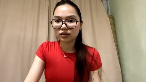 Snapshot of kamilahschaff chatting on May 2026 07:12:02 PM Bella online show from May 2026 07:12:02 PM