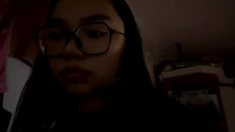 Snapshot of kamilahschaff chatting on June 2026 07:16:02 PM Bella online show from June 2026 07:16:02 PM