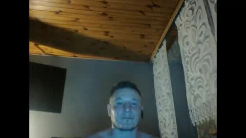 kamildemo online show from February 2026 11:25:01 PM