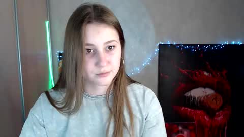 Snapshot of kamilla_love_ chatting on May 2026 01:07:01 PM kamilla_love_ online show from May 2026 01:07:01 PM