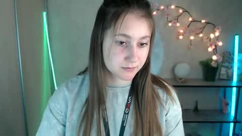 Snapshot of kamilla_love_ chatting on May 2026 12:53:02 PM kamilla_love_ online show from May 2026 12:53:02 PM