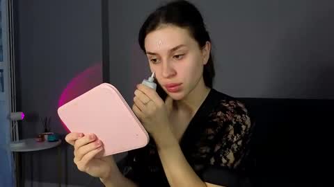 kamillasvon online show from March 2026 03:15:01 PM