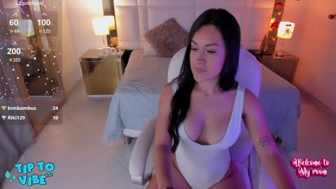 Kamila online show from December 2024 05:29:01 PM